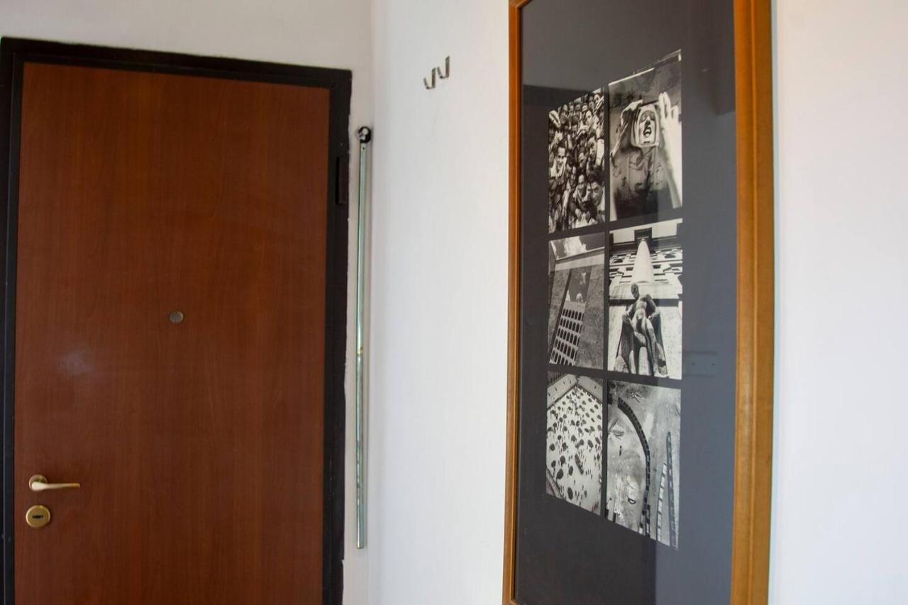 Appartement Casa Q163A Tuscolana Next To Metro à Rome Extérieur photo