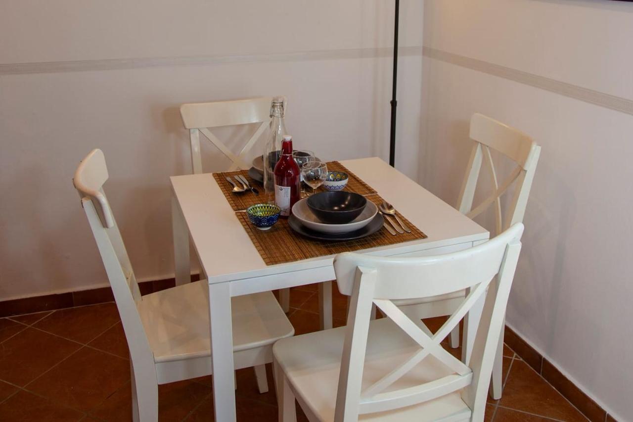 Appartement Casa Q163A Tuscolana Next To Metro à Rome Extérieur photo